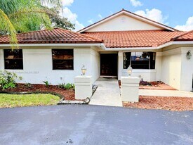 2700 NW 112th Ave in Coral Springs, FL - Building Photo