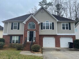 2718 Trellis Oaks Dr SW in Marietta, GA - Building Photo