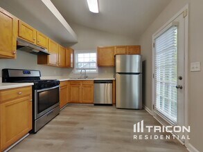 110 Millwheel Dr in Villa Rica, GA - Building Photo - Building Photo