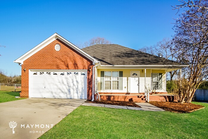 217 Tanner Point Dr in New Market, AL - Building Photo