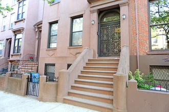 275 Union St in Brooklyn, NY - Building Photo - Building Photo