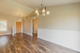 1909 W Boulder Bar Dr in Meridian, ID - Building Photo - Building Photo