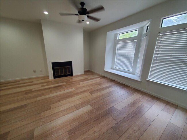 5311 Indio Dr in Austin, TX - Building Photo - Building Photo