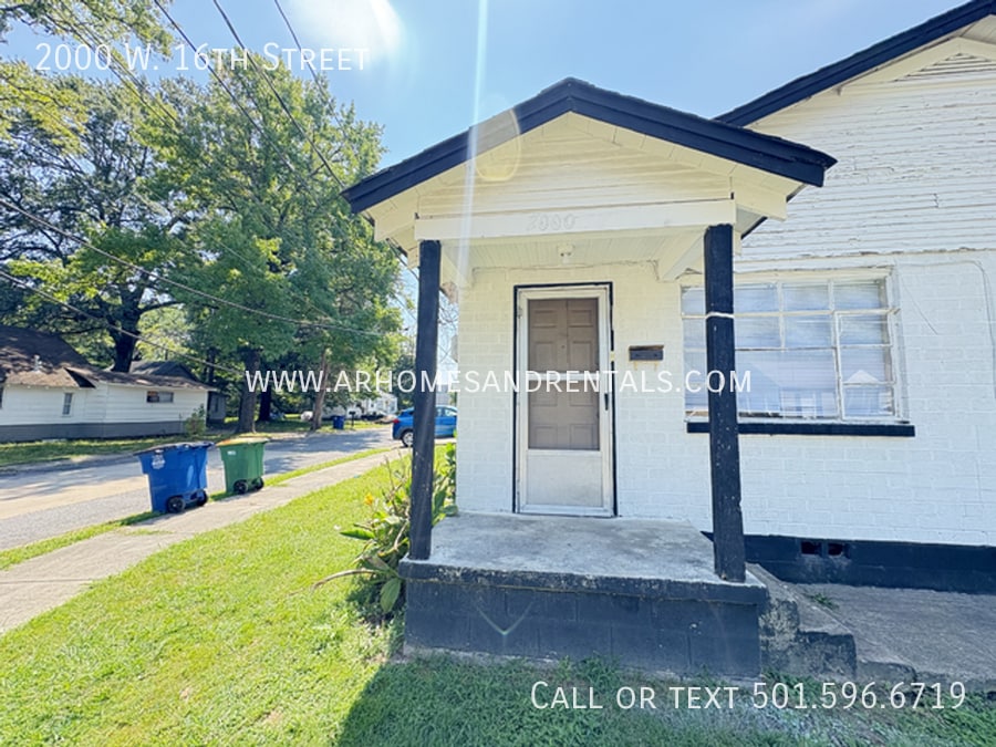 2000 W 16th St in North Little Rock, AR - Building Photo
