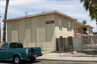 Van Patten Apartments in Las Vegas, NV - Building Photo - Building Photo