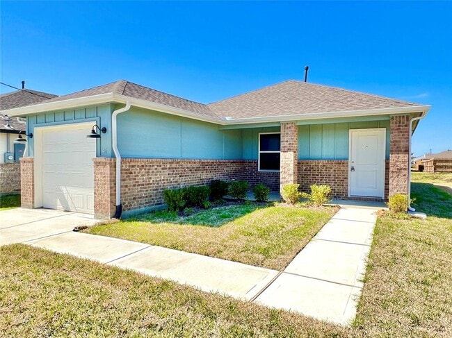 46 Rd 51030 in Cleveland, TX - Building Photo - Building Photo