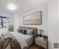 E 16 ST, Unit 15G in New York, NY - Building Photo