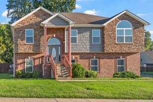 1227 Brigade Dr in Clarksville, TN - Building Photo