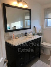 2524 NE Jackson St photo'