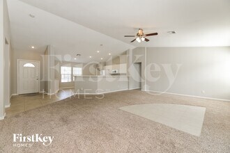 1049 Silver Star St in Henderson, NV - Building Photo - Building Photo