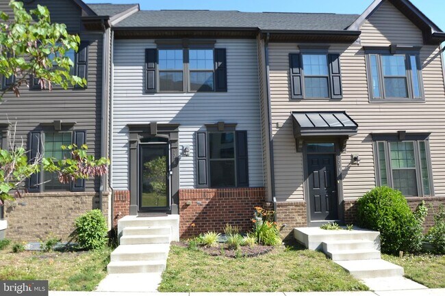 property at 1318 Trestle Dr