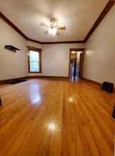 4734 N Albany Ave, Unit FL2 in Chicago, IL - Building Photo - Building Photo