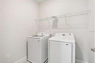 447 Scotsman Pl in Debary, FL - Building Photo - Building Photo