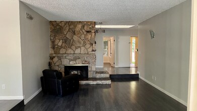 20222 Valerio St in Los Angeles, CA - Building Photo - Building Photo