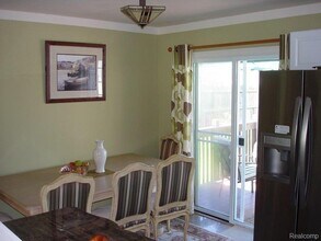 2719 Pall Mall Dr in Sterling Heights, MI - Foto de edificio - Building Photo