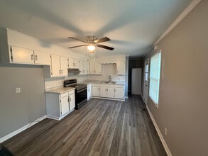103 Rose Dr in Goldsboro, NC - Building Photo - Building Photo
