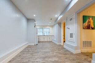 5211 Mission St in San Francisco, CA - Building Photo