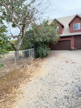 310 Starr Dr in Yuba City, CA - Building Photo - Building Photo