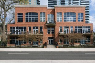 1023 Juniper St NE in Atlanta, GA - Building Photo