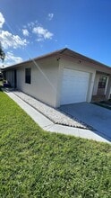 1380 Longarzo Pl in West Palm Beach, FL - Building Photo - Building Photo