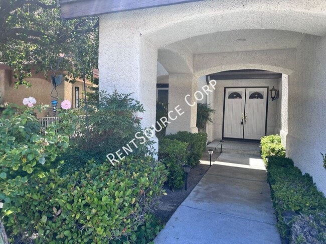25341 Irving Ln in Stevenson Ranch, CA - Building Photo - Building Photo