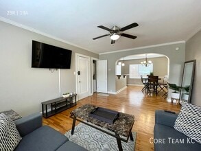 1107 W 45th St in Kansas City, MO - Building Photo - Building Photo