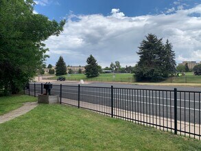 1315 20th St, Unit B in Greeley, CO - Foto de edificio - Building Photo
