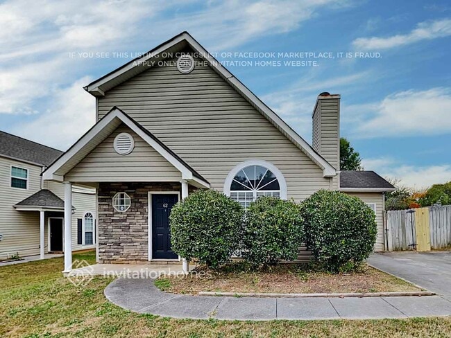 property at 62 Benfield Cir SE