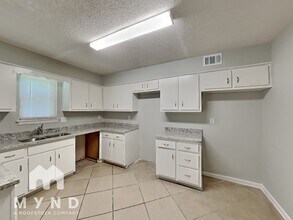 3814 Silver Chalice Dr in Memphis, TN - Building Photo - Building Photo
