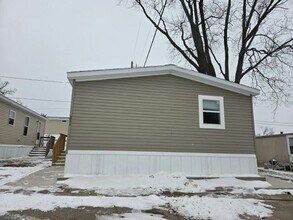 271 Mallard Ln in Madison, WI - Building Photo - Building Photo