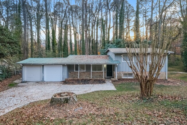 property at 2410 Ridgeway Dr