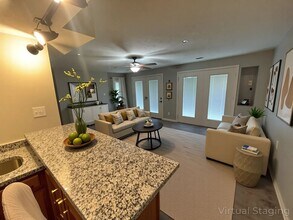 237 Devonshire Dr in Branson, MO - Building Photo - Building Photo