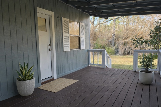 8115 Tall Pine Ln in Orange, TX - Building Photo - Building Photo