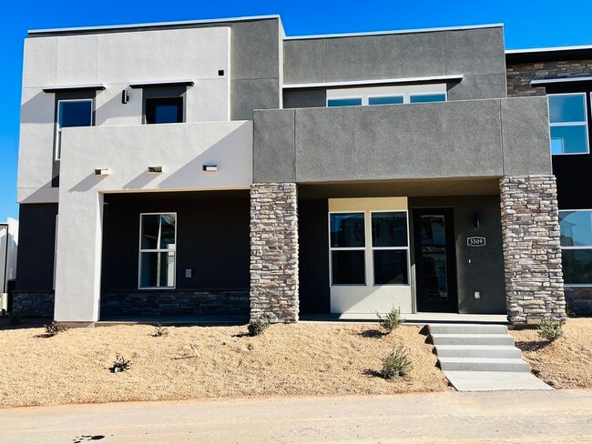 property at 5509 S Carnelian Pky
