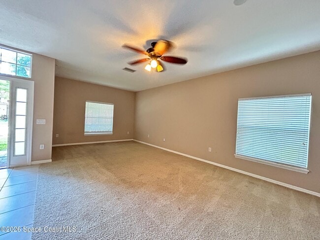 4116 Fitzroy Reef Dr in Mims, FL - Building Photo - Building Photo