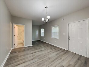 255 Farrington Ave SE in Atlanta, GA - Building Photo - Building Photo