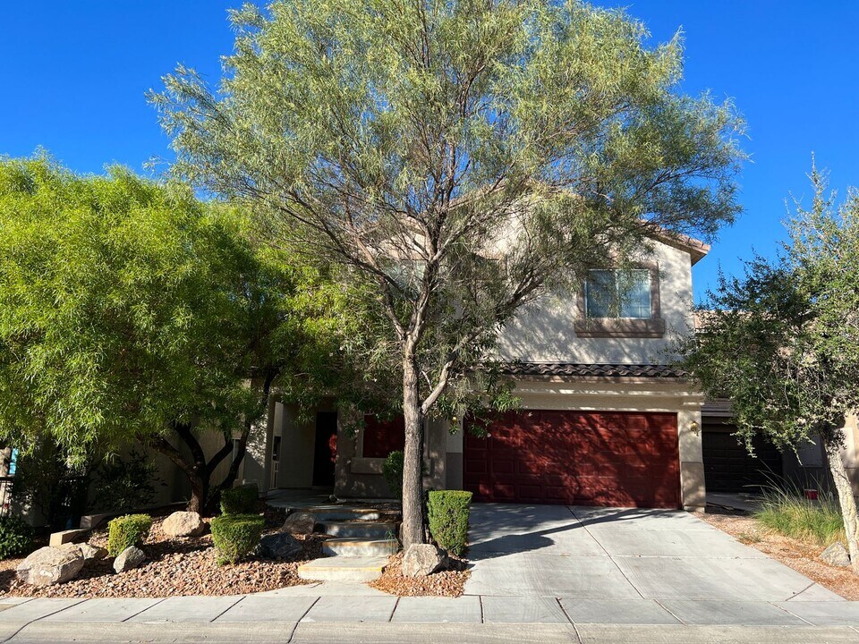 8405 Teton Crest Pl in Las Vegas, NV - Building Photo