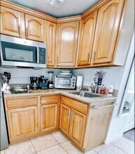 4242 NW 2nd St, Unit 813 in Miami, FL - Building Photo - Building Photo