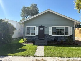 357 1st W St in Ririe, ID - Building Photo