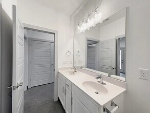 10908 Cole Thompson Ln in Jeffersontown, KY - Building Photo - Building Photo