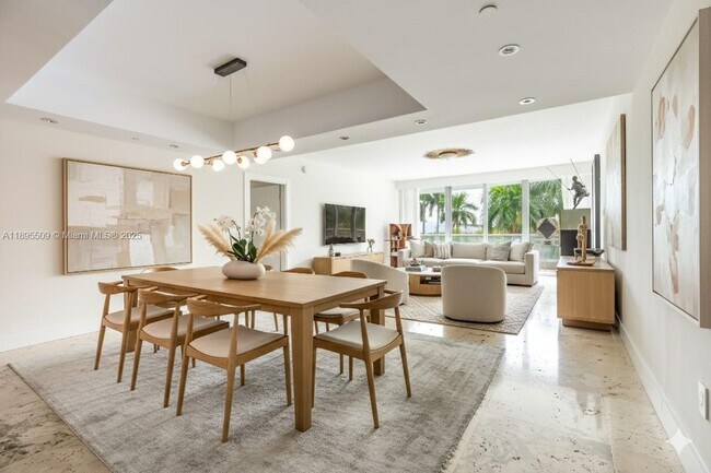 property at 2627 S Bayshore Dr