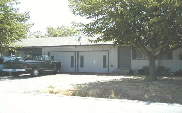 3171 Moorland Ave in Santa Rosa, CA - Foto de edificio - Building Photo