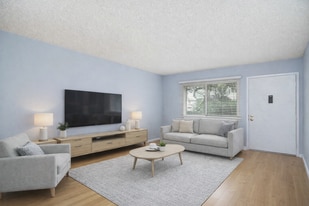 413 Piccadilly Pl in San Bruno, CA - Building Photo