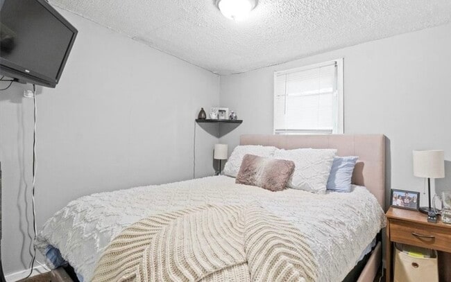 4 Carroll Pl, Unit 4b in Rochester, NY - Building Photo - Building Photo