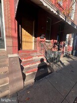 1709 W Montgomery Ave in Philadelphia, PA - Building Photo