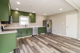 5561 Remington Point Dr in Walkertown, NC - Building Photo - Building Photo