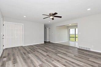 8310 E Coral Rd in Union, IL - Building Photo - Building Photo