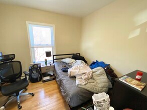 6 Bickford Ave, Unit #3 in Boston, MA - Foto de edificio - Building Photo