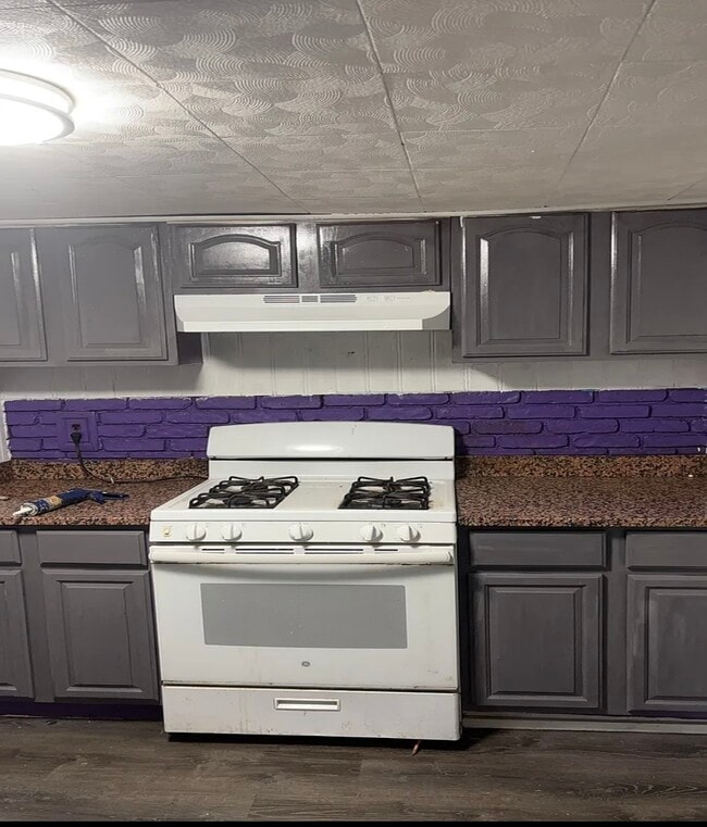 property at 2 Oakfield Dr