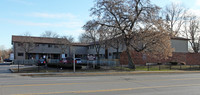 Simcoe Lane in Oshawa, ON - Building Photo - Building Photo